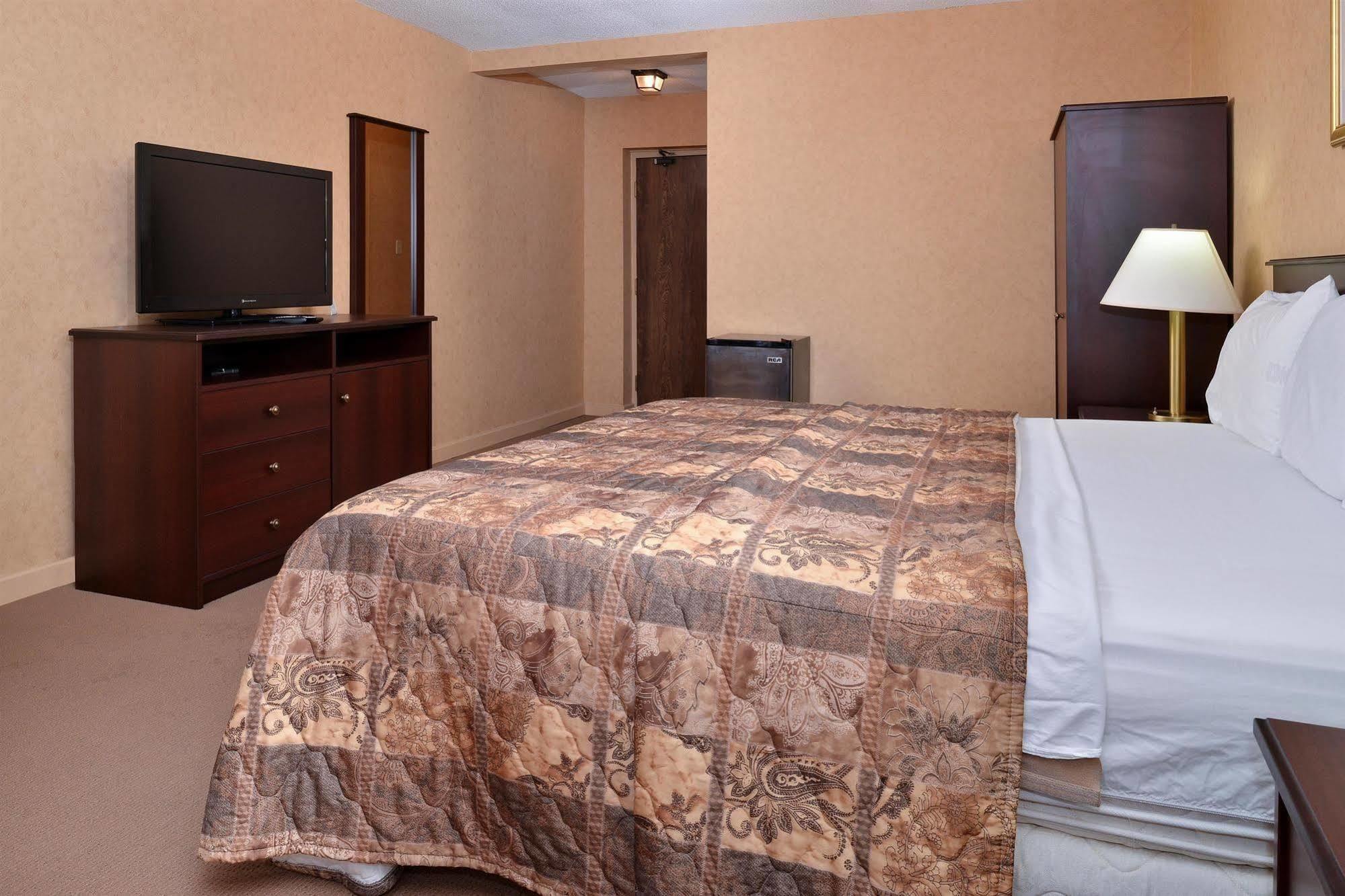 Motel 6-Trenton, On Zewnętrze zdjęcie